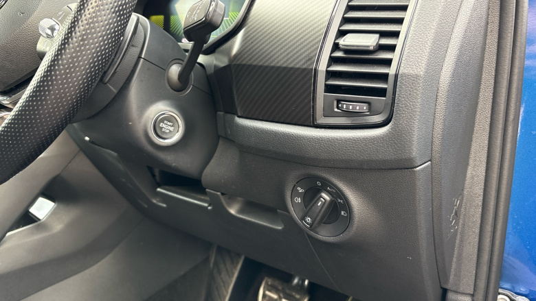 Skoda Kodiaq 2.0 TSI 190 Sport Line 4x4 5dr DSG [7 Seat] Petrol Estate